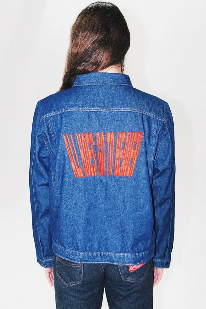 DENIM TRUCKER JACKET